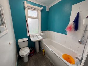 Photo 8- click for photo gallery